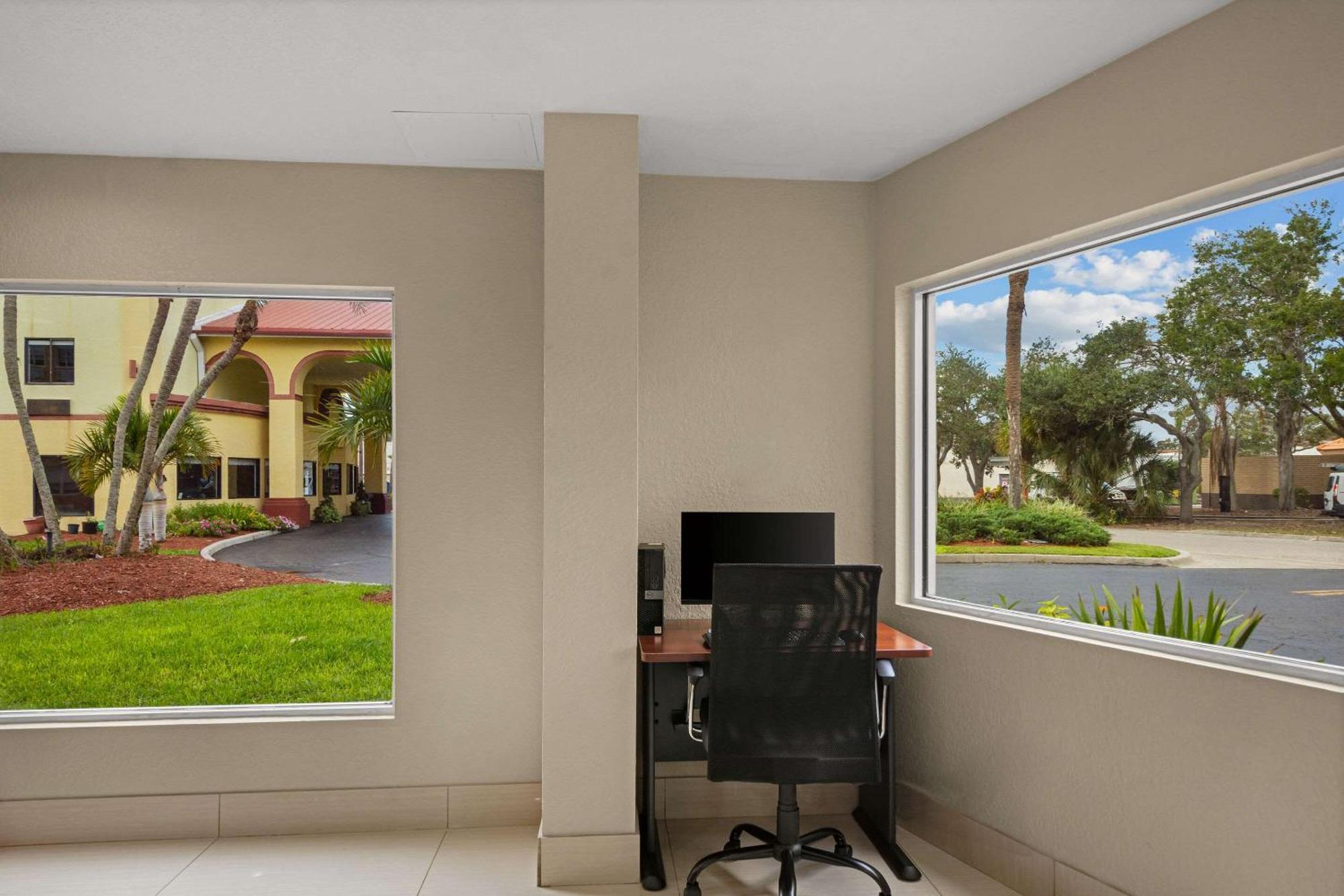 Quality Inn Sarasota I-75 Vamo Kültér fotó