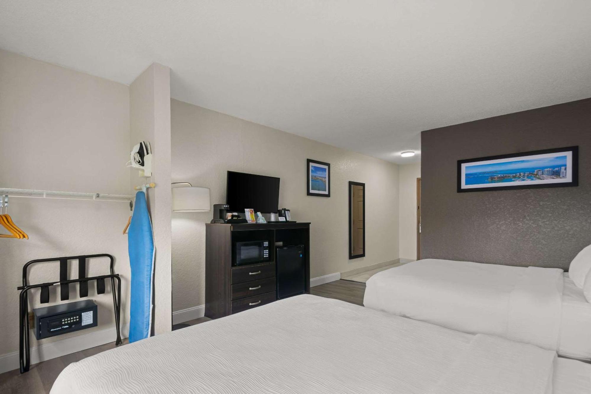 Quality Inn Sarasota I-75 Vamo Kültér fotó